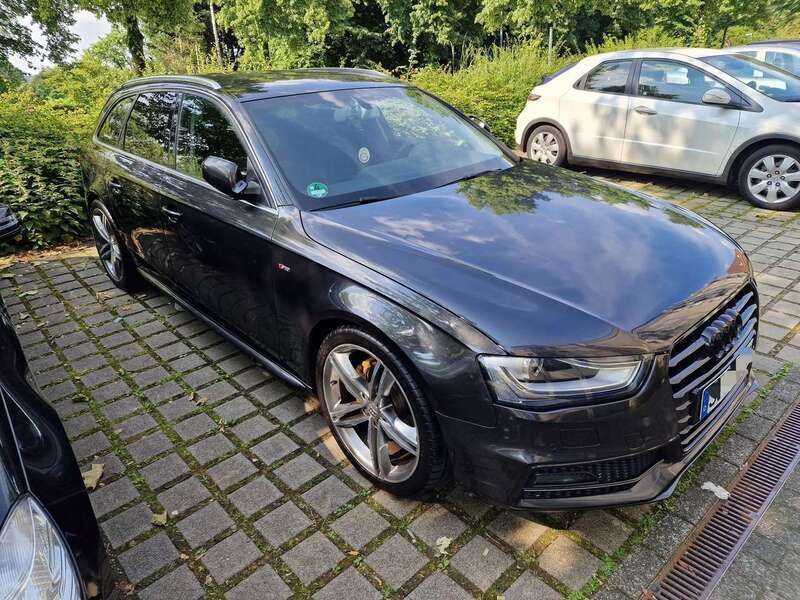 Gebraucht 2013 Audi A4 S-Line Kombi | 9.650 € (Fairer Preis) - Bild 1/4