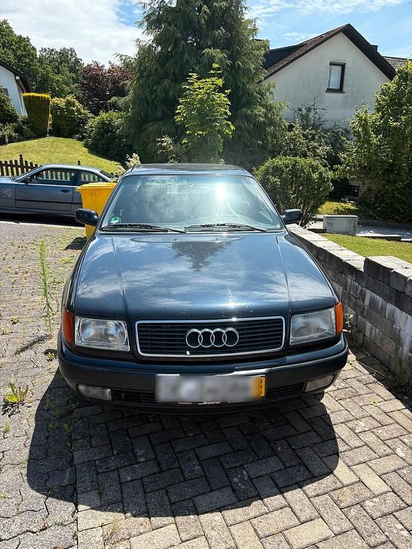 Blau Gebraucht 1991 Audi 100 Limousine | 2.200 € - Bild 1/4