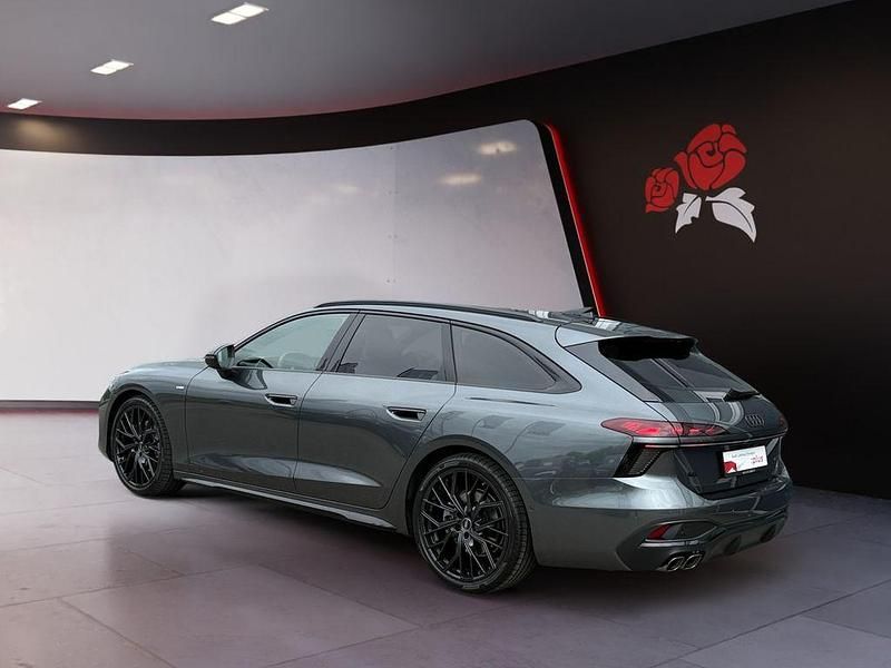 Gebraucht Audi A6 Ambiente 204 PS (150 kW) 2025 Daytonagrau perleffekt Kombi