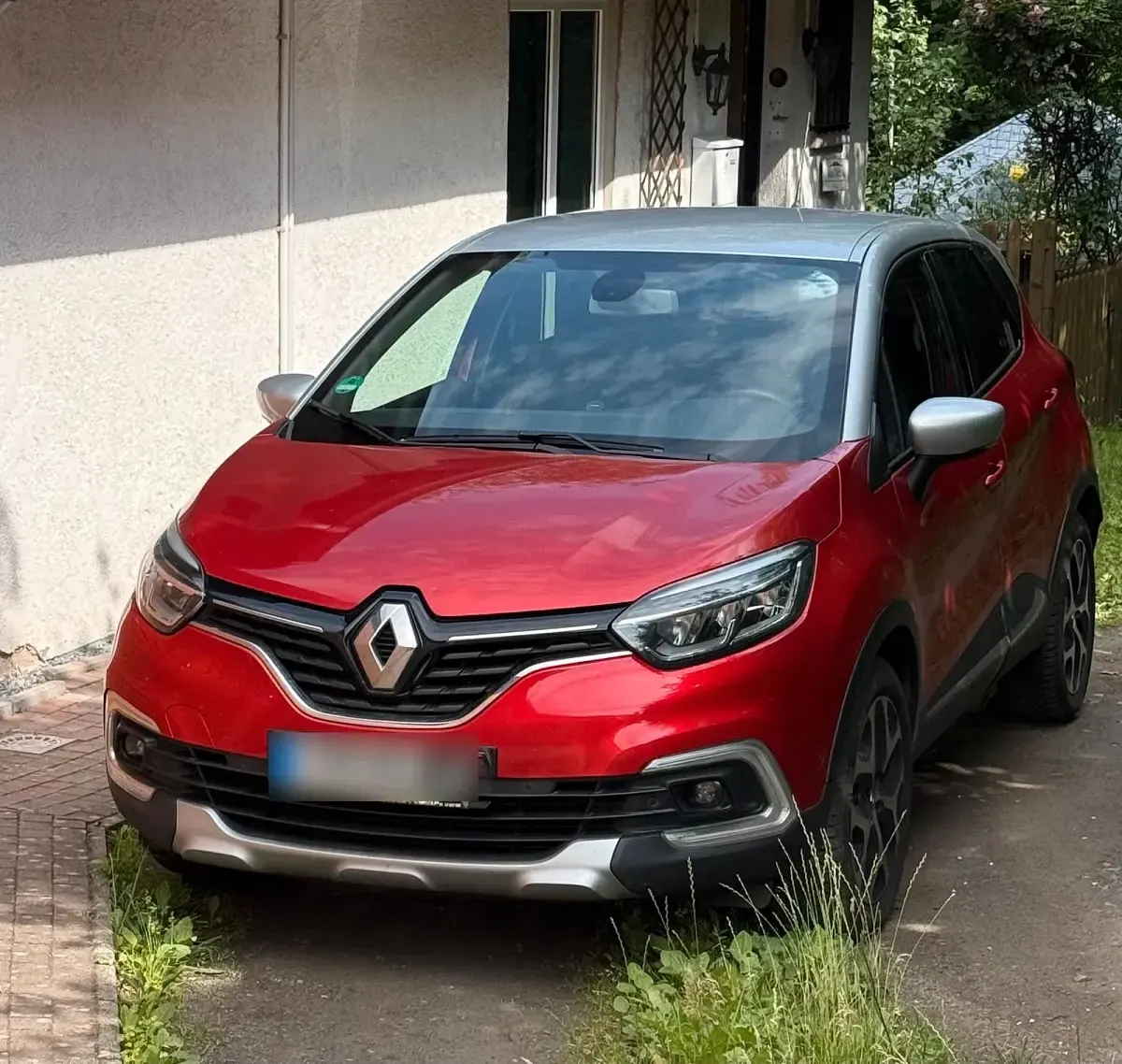 Gebraucht Renault Captur Crossborder 118 PS (86 kW) 2017 Rot SUV