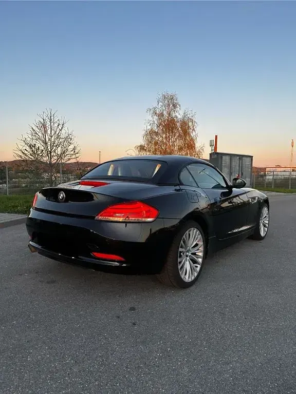 Gebraucht BMW Z4 Performance 156 PS (114 kW) 2013 Schwarz Cabrio