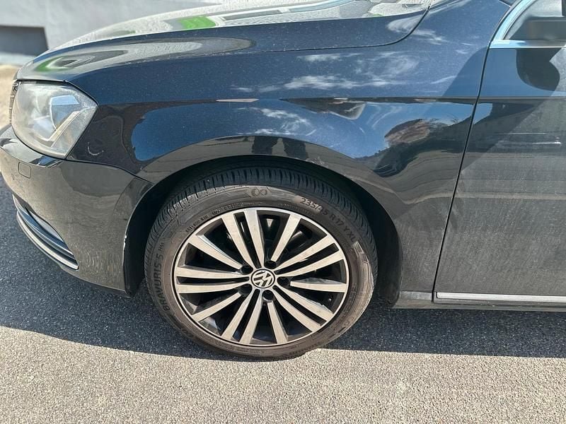 Gebraucht VW Passat 140 PS (102 kW) 2014 Schwarz Kombi