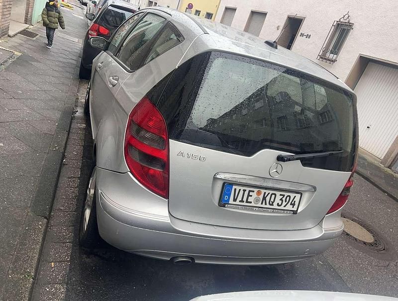 Gebraucht Mercedes A150 Classic 95 PS (69 kW) 2006 Grau Limousine