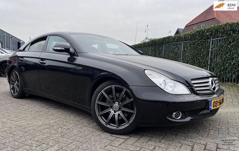 Schwarz Gebraucht 2006 Mercedes CLS320 Limousine | 3.999 € (Superpreis) - Bild 1/4