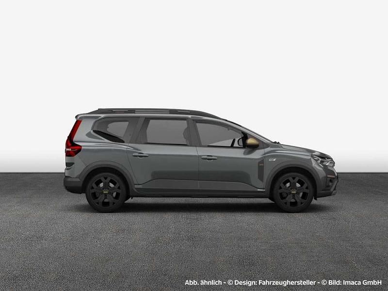 Neu Dacia Jogger Extreme 94 PS (69 kW) 2025 Grün Van / Kleinbus