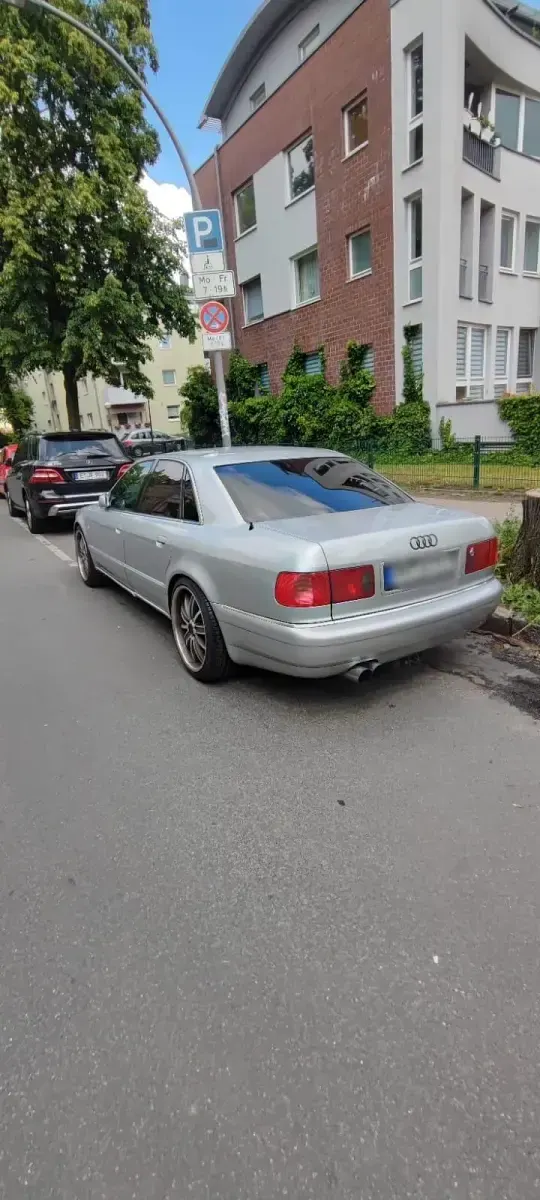 Gebraucht Audi A8 270 PS (198 kW) 1999 Silber Limousine