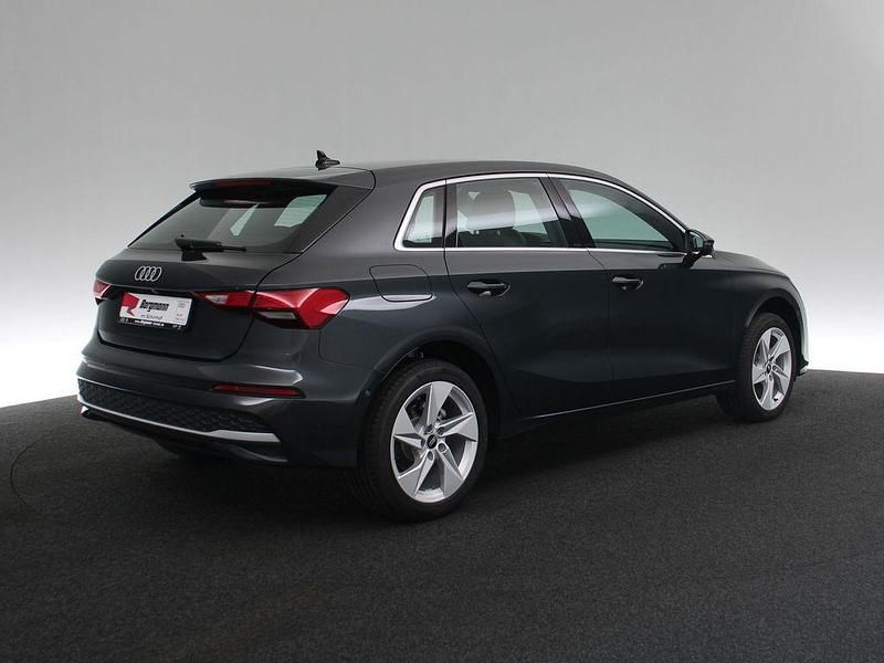Gebraucht Audi A3 Advanced 116 PS (85 kW) 2025 Grau / manhattangrau Limousine