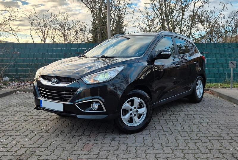 Schwarz Gebraucht 2012 Hyundai ix35 SUV | 7.500 € (Fairer Preis) - Bild 1/4