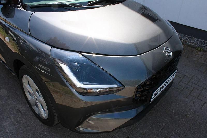 Neu Suzuki Swift Comfort 83 PS (61 kW) 2026 Grau Kleinwagen