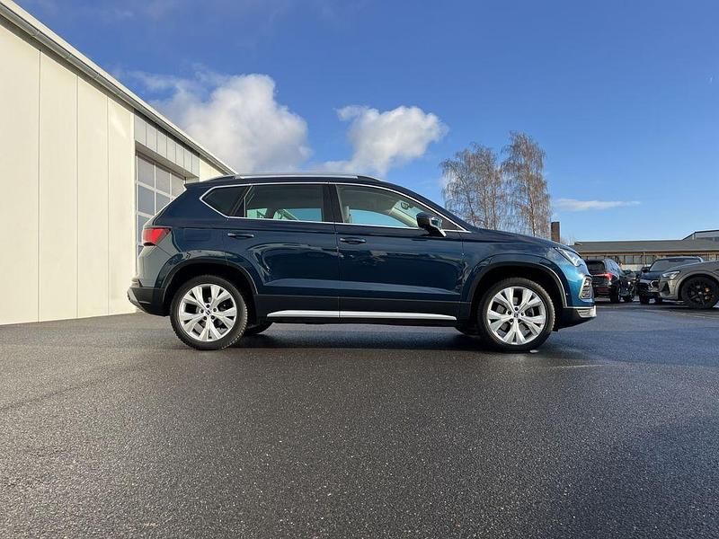 Gebraucht Seat Ateca Xperience 150 PS (110 kW) 2022 Lava blau SUV