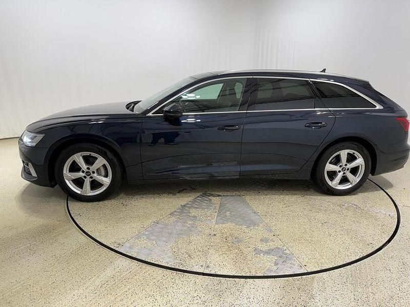 Second-hand Audi A6 Business 204 CP (150 kW) 2022 Albastru Break