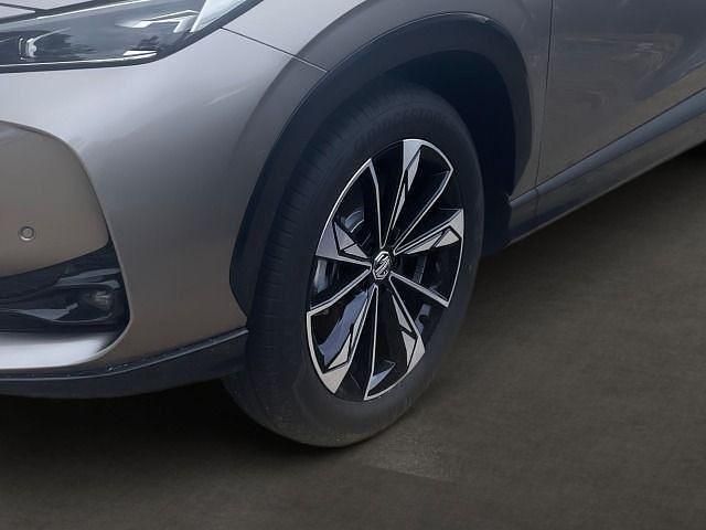 Neu MG HS Luxury 224 PS (164 kW) 2025 Sterlingsilver metallic SUV