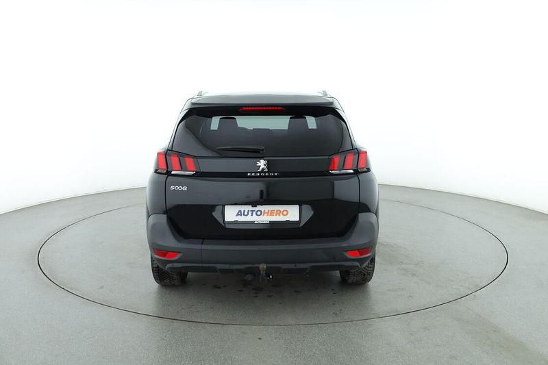 Gebraucht Peugeot 5008 Active 131 PS (96 kW) 2018 Schwarz SUV