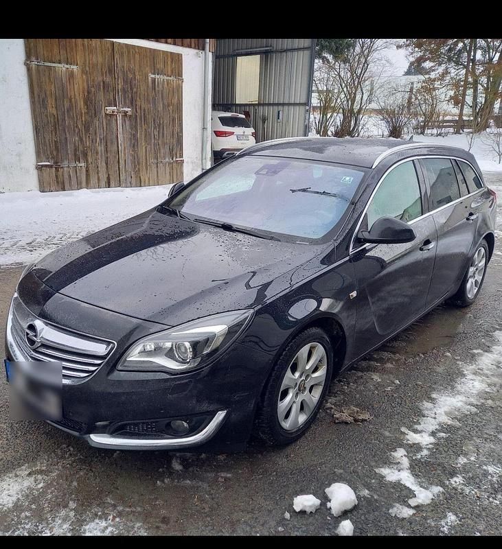 Schwarz Gebraucht 2015 Opel Insignia Kombi | 4.300 € (Guter Preis) - Bild 1/4
