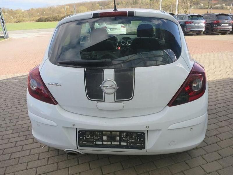 Gebraucht Opel Corsa 101 PS (74 kW) 2012 Weiß Kleinwagen