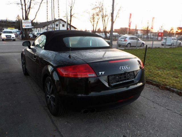 Gebraucht Audi TT Roadster Sport 200 PS (147 kW) 2007 Schwarz metallic Cabrio