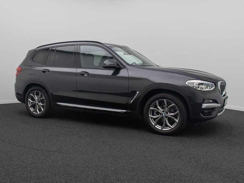 Gebraucht BMW X3 xLine 190 PS (139 kW) 2019 Sophistograu brillanteffekschwarz SUV
