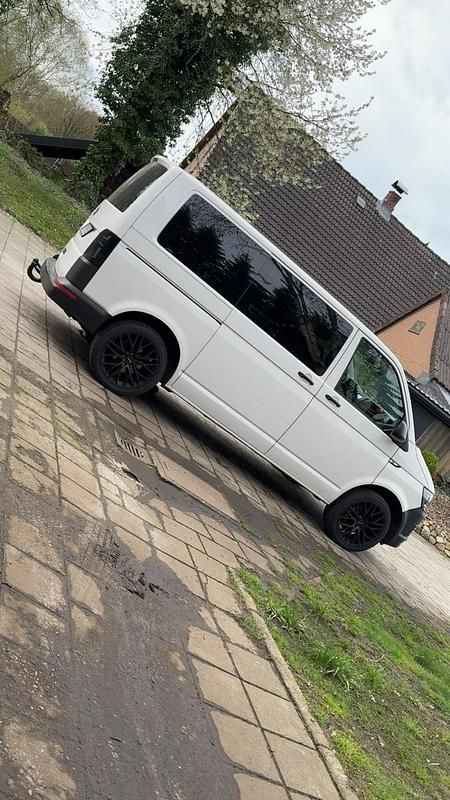 Gebraucht VW Transporter 102 PS (75 kW) 2018 Weiß Van