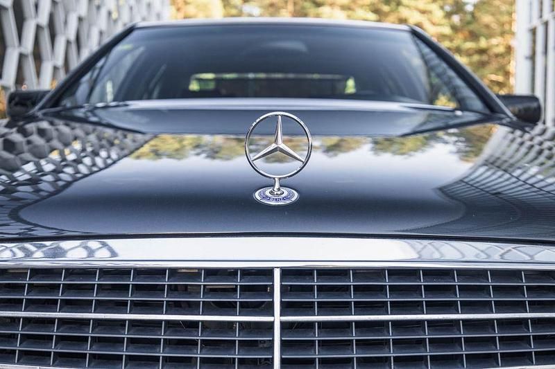 Gebraucht Mercedes S500 320 PS (235 kW) 1992 Schwarz Limousine