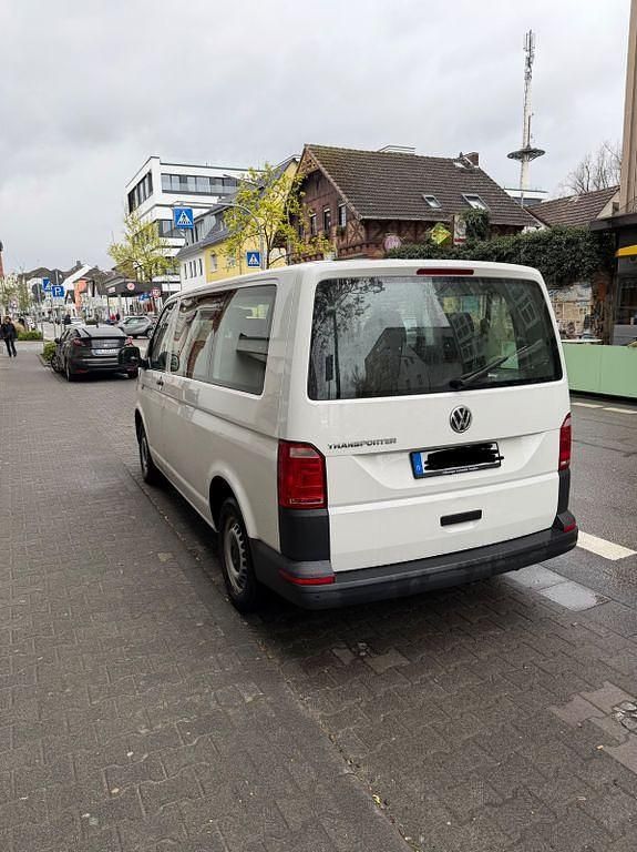 Second-hand VW Transporter 150 CP (110 kW) 2019 Alb Van