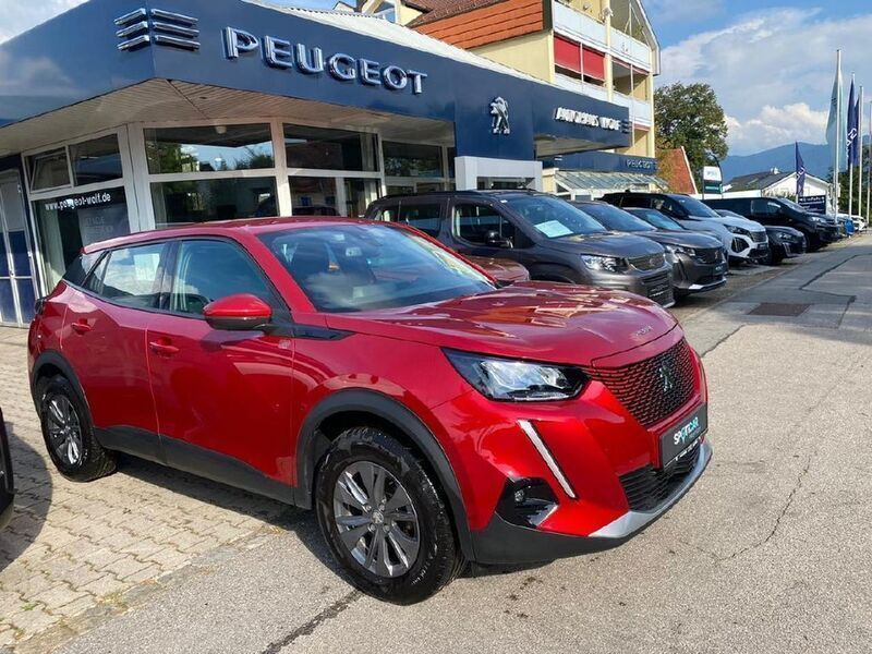 Elixier rot met. Gebraucht 2021 Peugeot e-2008 Active SUV | 16.500 € (Guter Preis) - Bild 1/4