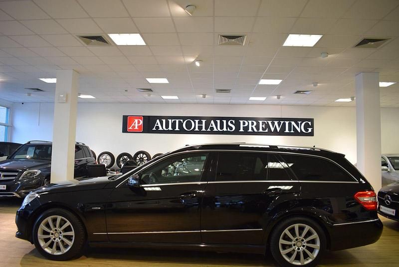Gebraucht Mercedes E350 292 PS (214 kW) 2010 Schwarz Kombi