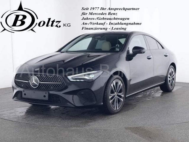 Gebraucht Mercedes CLA180 Night 136 PS (100 kW) 2023 Kosmosschwarz (metallic) Limousine