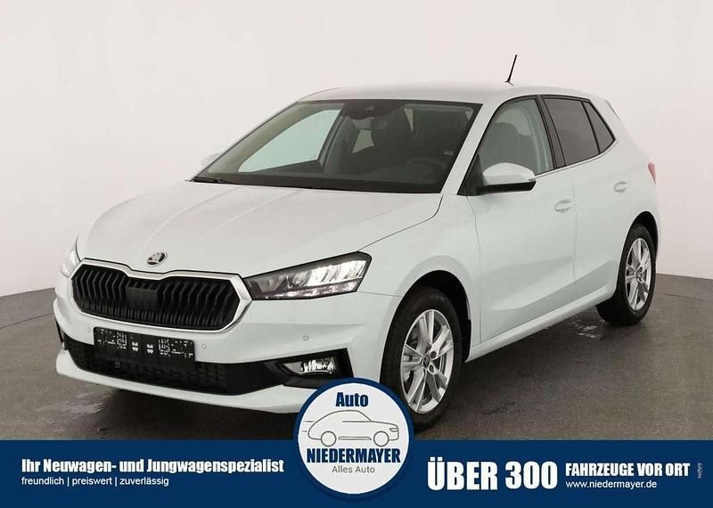 Brillant silber metallic Neu 2025 Skoda Fabia Selection Limousine | 21.195 € (Fairer Preis) - Bild 1/4