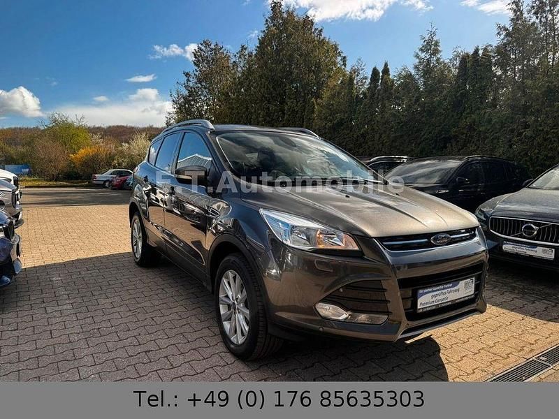 Usata Ford Kuga Titanium 150 CV (110 kW) 2015 Grigio SUV