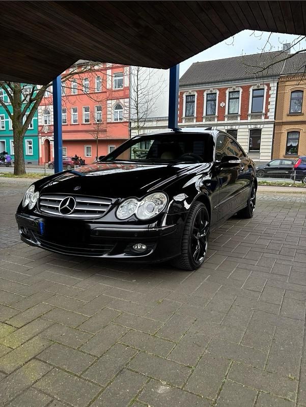Schwarz Gebraucht 2006 Mercedes CLK280 Coupé | 5.890 € (Fairer Preis) - Bild 1/4