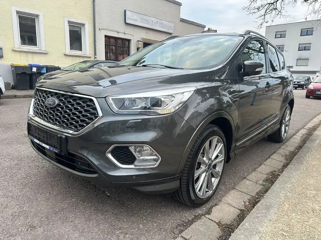 Gebraucht Ford Kuga Vignale 179 PS (131 kW) 2018 Schwarz SUV