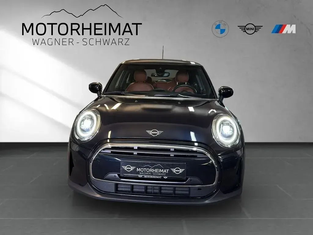Gebraucht Mini Cooper Classic 136 PS (100 kW) 2023 Mini yours enigmatic black Kleinwagen