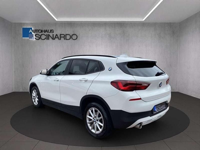 Gebraucht BMW X2 Advantage 136 PS (100 kW) 2023 Alpinweiss iii SUV