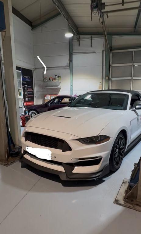 Gebraucht Ford Mustang 317 PS (233 kW) 2019 Weiß Cabrio