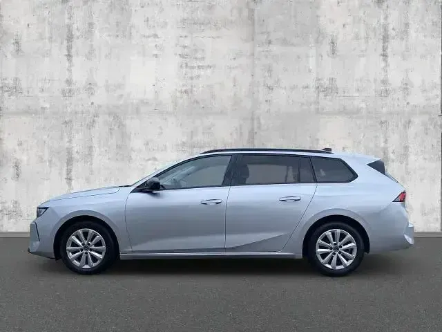 Gebraucht Opel Astra Elegance 131 PS (96 kW) 2024 Grau Limousine