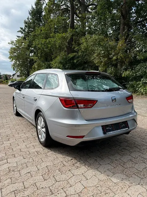 Gebraucht Seat Leon ST Style 116 PS (85 kW) 2020 Silber Kombi