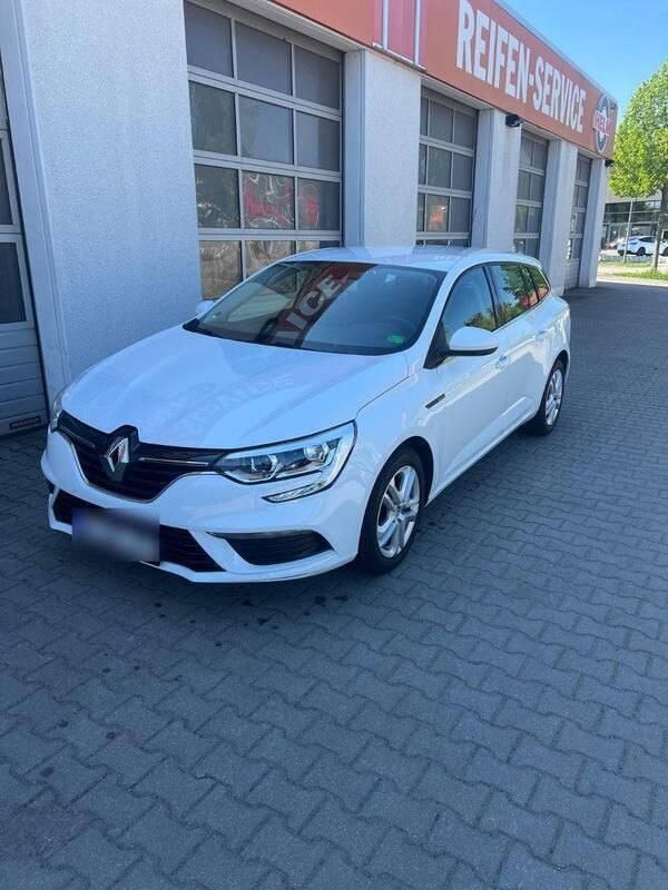 Weiß Gebraucht 2017 Renault Mégane GrandTour Play Kombi | 9.999 € (Superpreis) - Bild 1/4