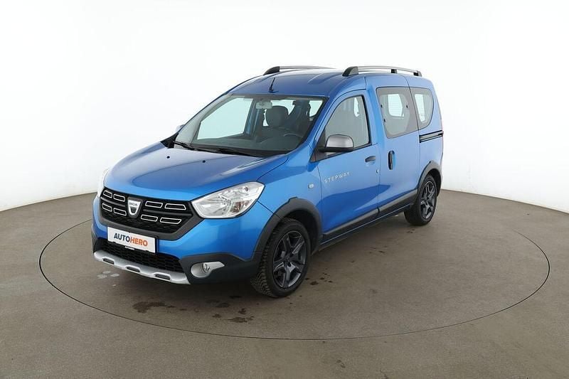 Gebraucht Dacia Dokker Celebration 116 PS (85 kW) 2017 Blau Van / Kleinbus