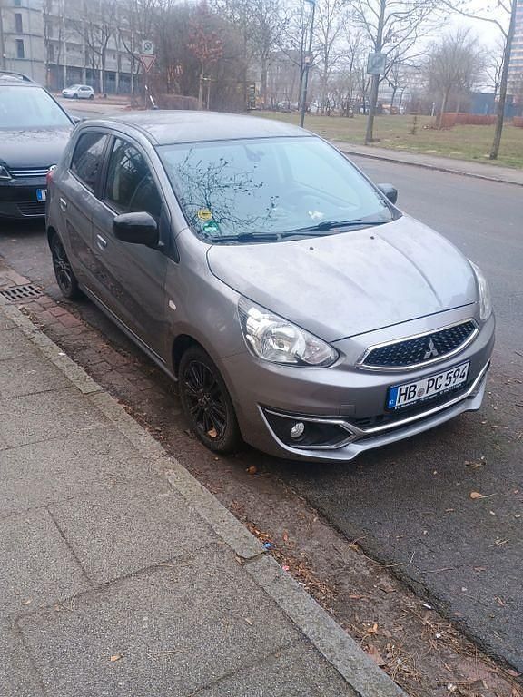 Gebraucht Mitsubishi Space Star Edition+ 80 PS (58 kW) 2020 Silber Kleinwagen