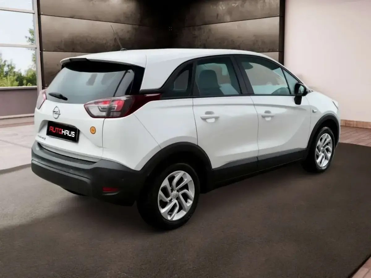Gebraucht Opel Crossland X 131 PS (96 kW) 2020 Schneeweiss/olympic/summit whi SUV