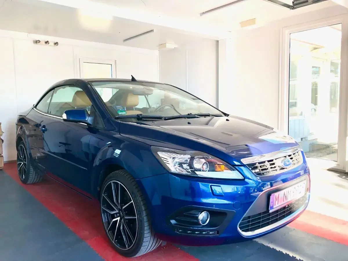 Occasion Ford Focus Cabriolet Titanium 145 ch (106 kW) 2009 Bleue Cabriolet