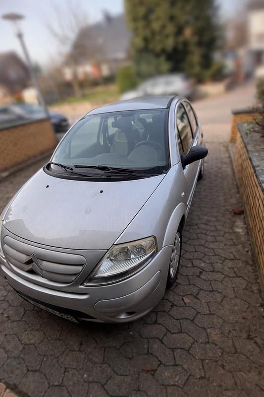 Gebraucht Citroën C3 60 PS (44 kW) 2009 Silber Kleinwagen