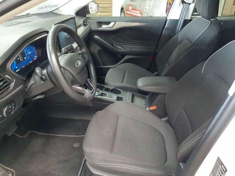 Gebraucht Ford Focus Titanium X 120 PS (88 kW) 2023 Weiß Limousine