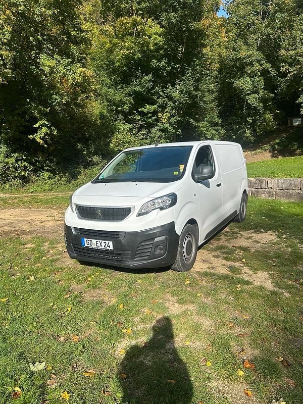 Weiß Gebraucht 2020 Peugeot Expert Van | 8.490 € (Guter Preis) - Bild 1/4