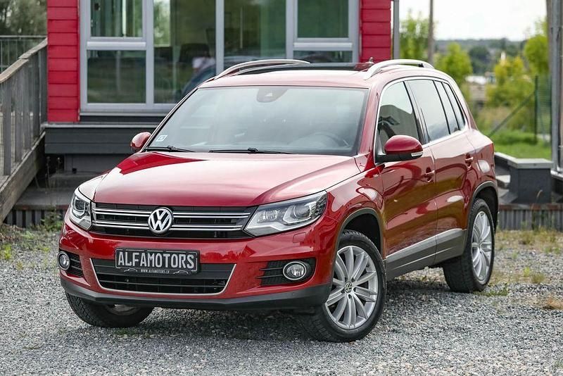 Rot Gebraucht 2014 VW Tiguan Sportline SUV | 11.990 € (Fairer Preis) - Bild 1/4