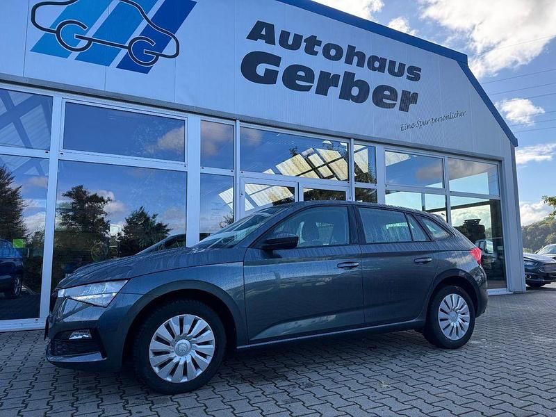 Grau Gebraucht 2020 Skoda Scala Ambition Kleinwagen | 17.450 € (Fairer Preis) - Bild 1/4