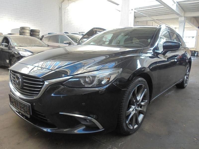 Schwarz Gebraucht 2016 Mazda 6 Nakama Intense Kombi | 6.000 € (Guter Preis) - Bild 1/4