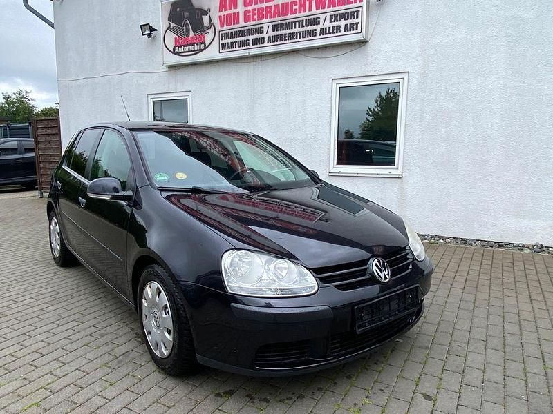Schwarz Gebraucht 2006 VW Golf V Trendline Limousine | 2.500 € (Fairer Preis) - Bild 1/4