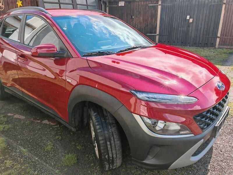 Rot Gebraucht 2021 Hyundai Kona Select SUV | 15.900 € (Guter Preis) - Bild 1/4