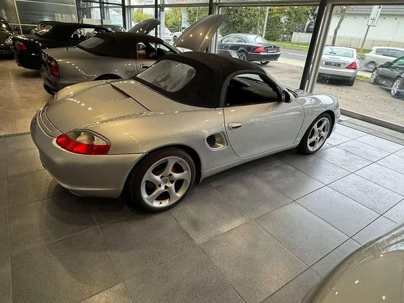 Gebraucht Porsche Boxster 220 PS (161 kW) 2002 Silber Cabrio